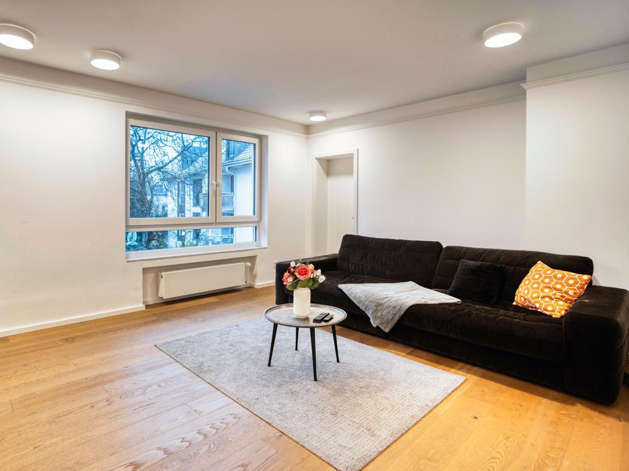 Whirlpool - Zentral - Designloft Mit Xxl Terrasse Wiesbaden Exterior foto